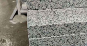 昭通芝麻白楼梯踏步