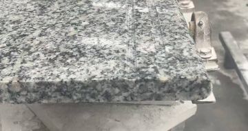 昭通芝麻白楼梯踏步 芙蓉白