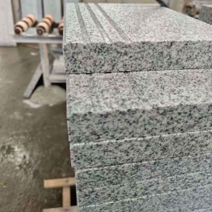 昭通芝麻白楼梯踏步