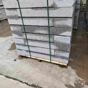 昭通芙蓉白路牙石，马路牙子