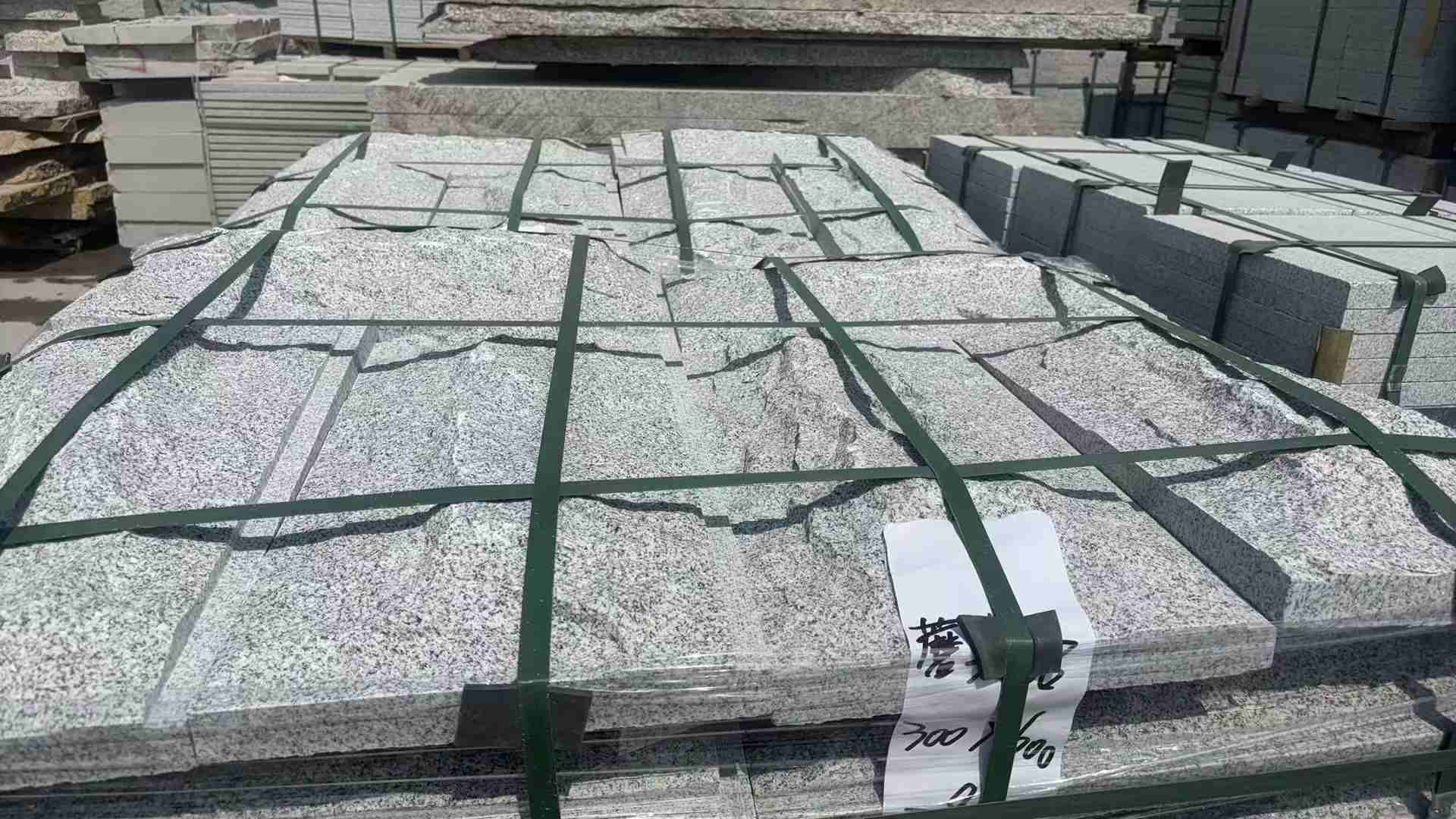 昭通蘑菇石 自然面